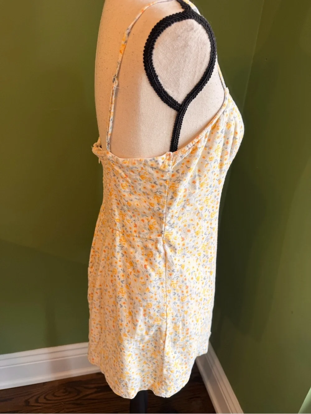 Abercrombie & Fitch Yellow Linen Floral Spaghetti Strap Camisole Dress - Picture 5 of 13